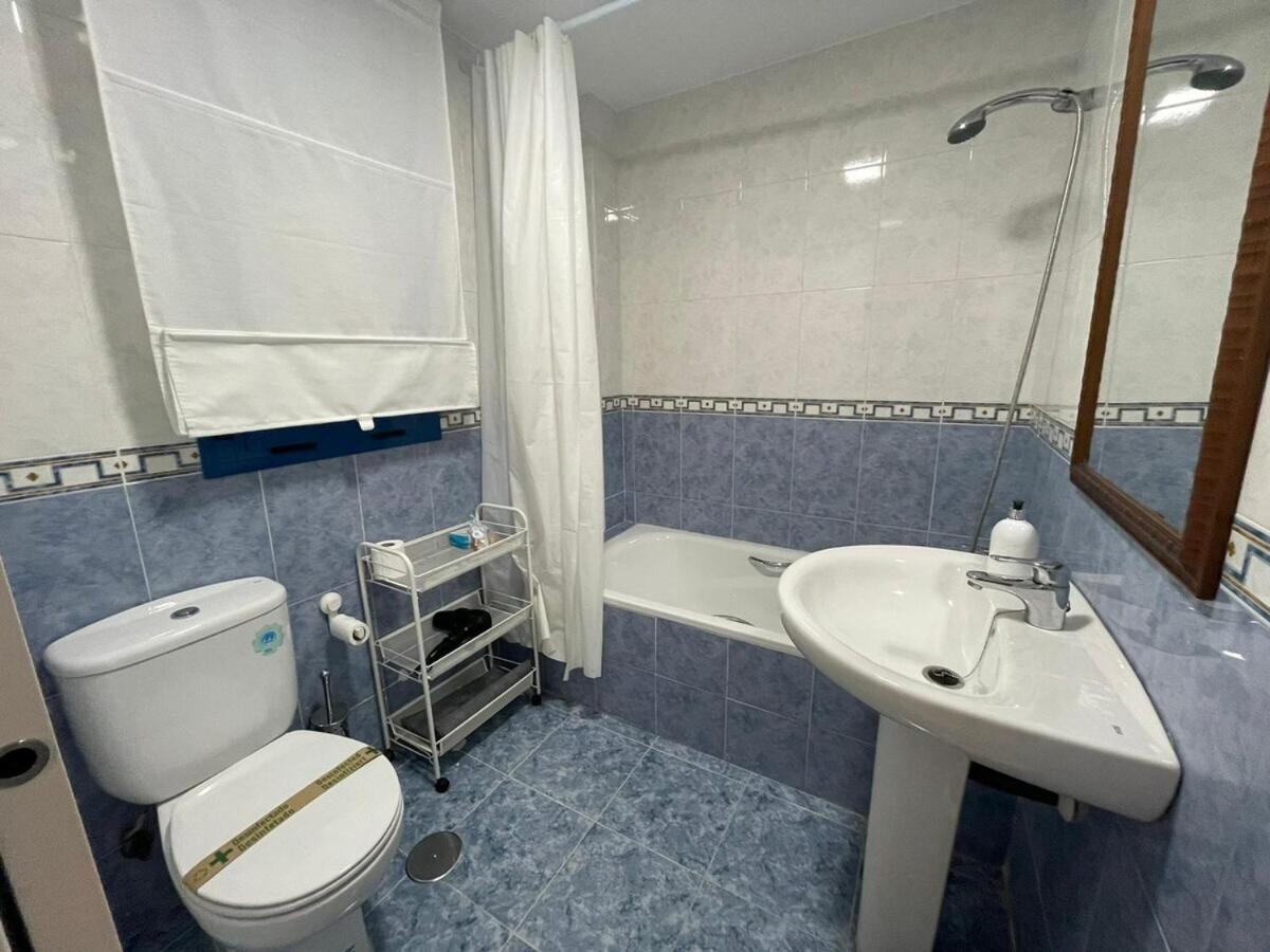 Calu Homes Cerca Playa De Huelin Màlaga Exteriér fotografie