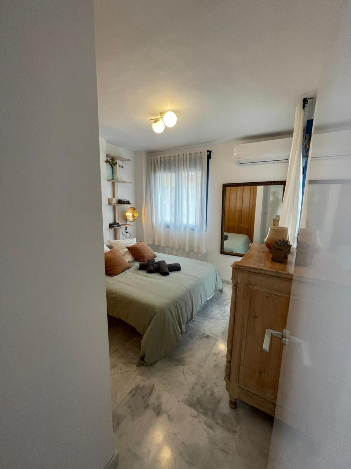 Calu Homes Cerca Playa De Huelin Màlaga Exteriér fotografie