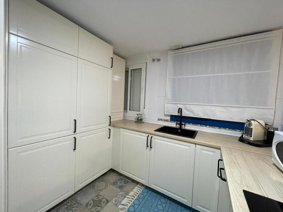 Calu Homes Cerca Playa De Huelin Màlaga Exteriér fotografie